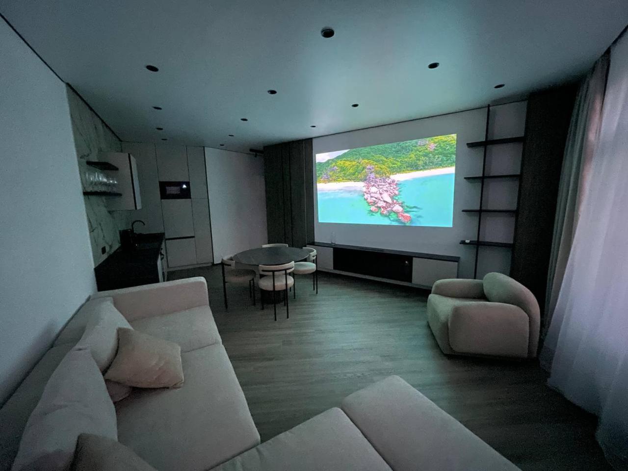 Petrovdom 02-76B Luxury Living In Rc Pechersk Plaza, Mykhaila Boichuka 19-А Киев Екстериор снимка