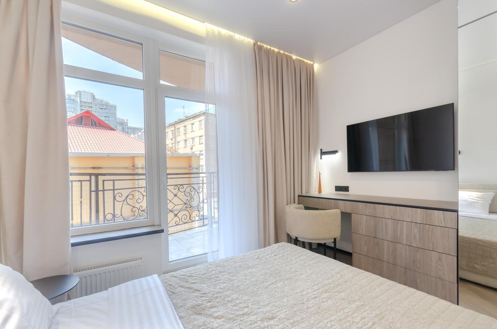 Petrovdom 02-76B Luxury Living In Rc Pechersk Plaza, Mykhaila Boichuka 19-А Киев Екстериор снимка