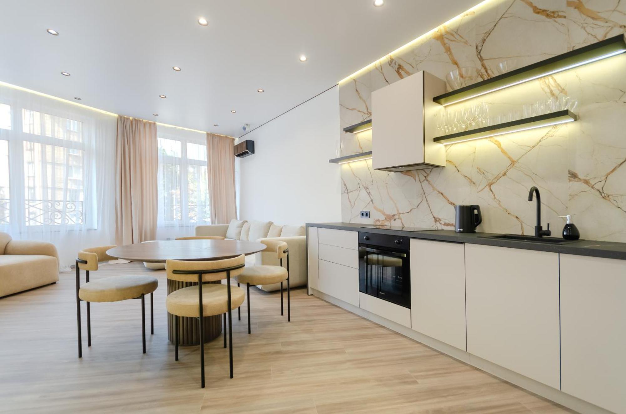Petrovdom 02-76B Luxury Living In Rc Pechersk Plaza, Mykhaila Boichuka 19-А Киев Екстериор снимка