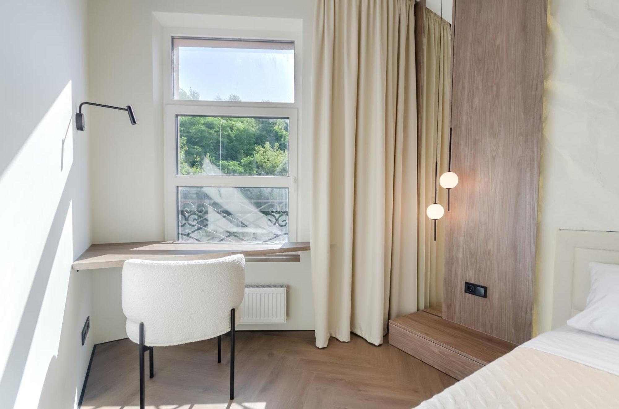 Petrovdom 02-76B Luxury Living In Rc Pechersk Plaza, Mykhaila Boichuka 19-А Киев Екстериор снимка