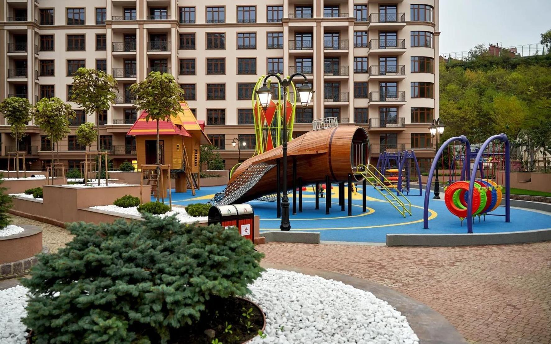 Petrovdom 02-76B Luxury Living In Rc Pechersk Plaza, Mykhaila Boichuka 19-А Киев Екстериор снимка